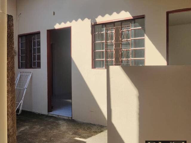 #9335 - Casa para Locação em Arapongas - PR