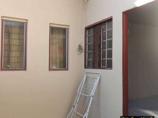 #9335 - Casa para Locação em Arapongas - PR