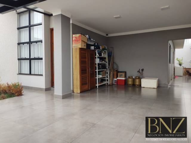 #10395 - Casa para Venda em Apucarana - PR - 3