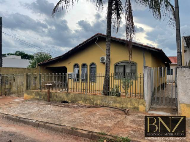 #10405 - Casa para Locação em Arapongas - PR - 1