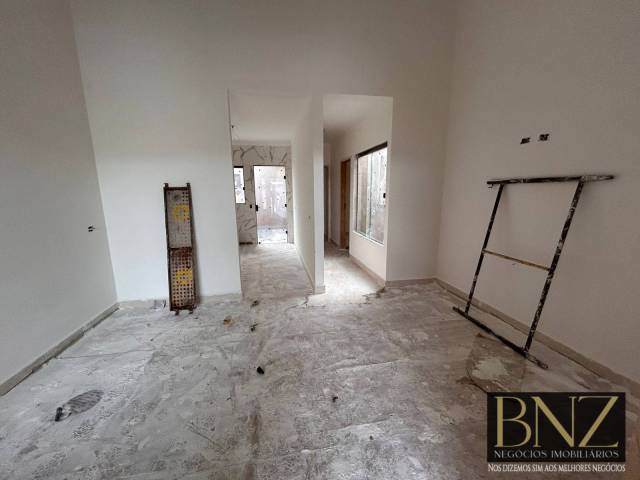 #10420 - Casa para Venda em Arapongas - PR - 2