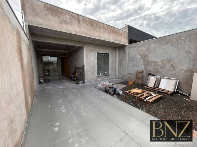 #10420 - Casa para Venda em Arapongas - PR - 1