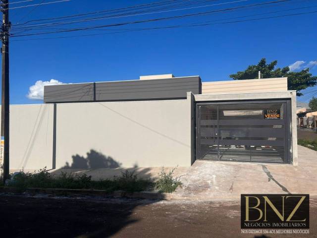 #10411 - Casa para Venda em Arapongas - PR - 1