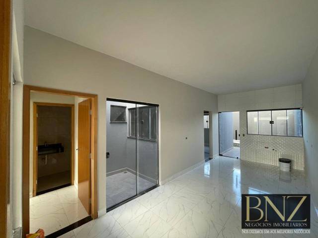 #10429 - Casa para Venda em Arapongas - PR - 3