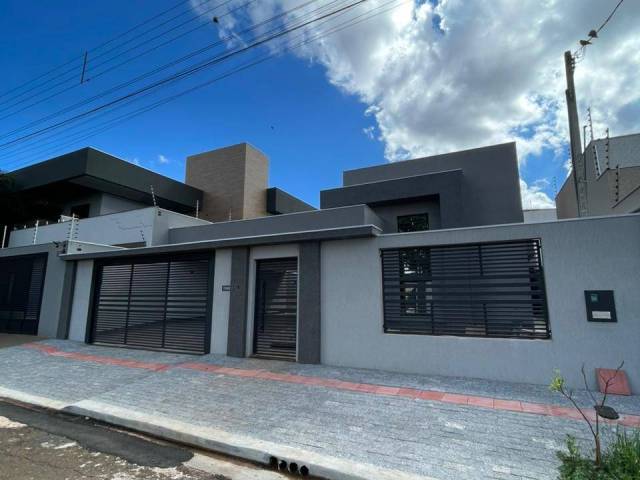 #10257 - Casa para Venda em Arapongas - PR