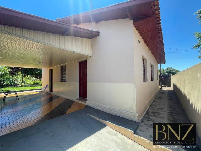 #10454 - Casa para Venda em Arapongas - PR - 2
