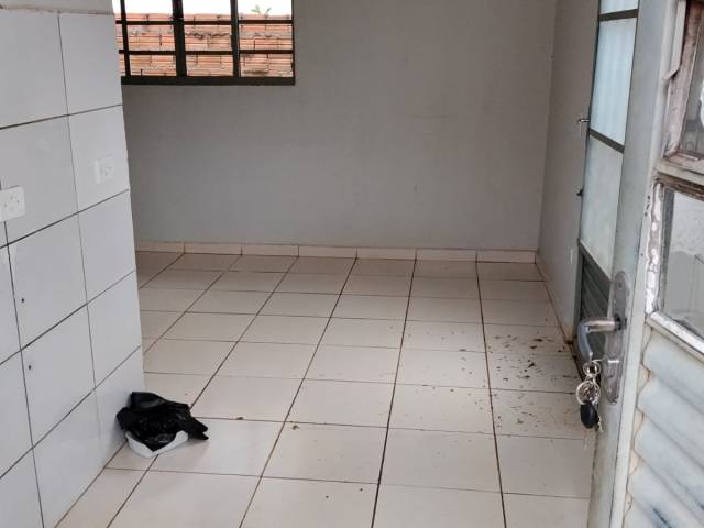 #10357 - Casa para Locação em Arapongas - PR - 3