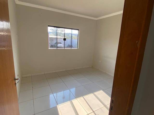 #10462 - Casa para Venda em Arapongas - PR - 3