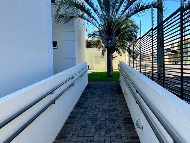 #10483 - Apartamento para Venda em Arapongas - PR - 3