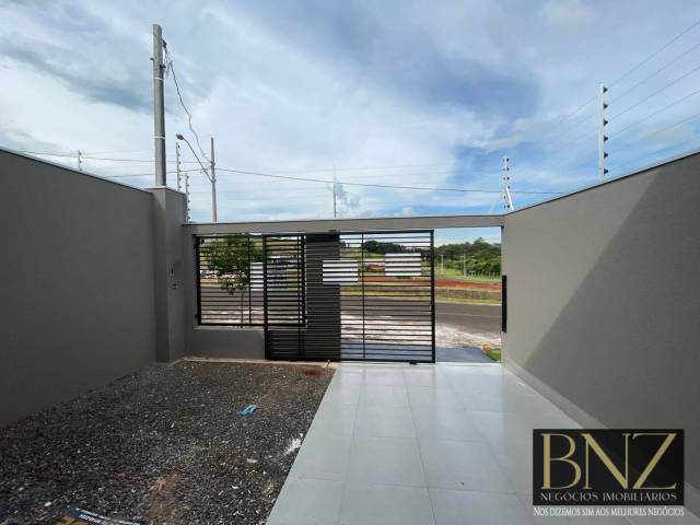 #10420 - Casa para Venda em Arapongas - PR - 2