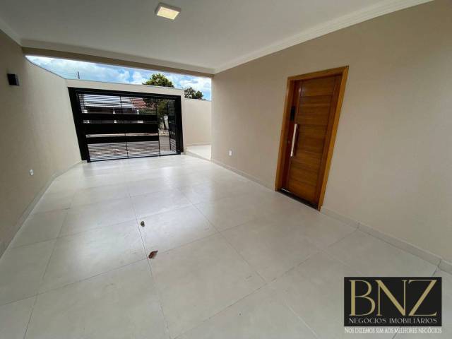 #10411 - Casa para Venda em Arapongas - PR