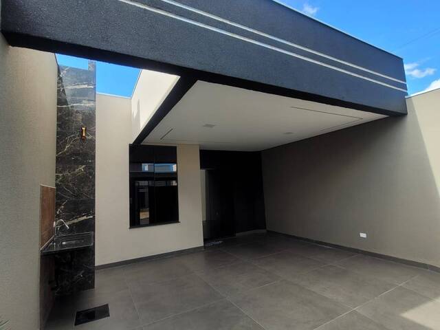 #10505 - Casa para Venda em Arapongas - PR - 3