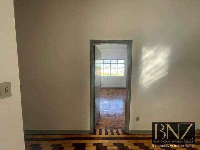 #8212 - Apartamento para Locação em Arapongas - PR