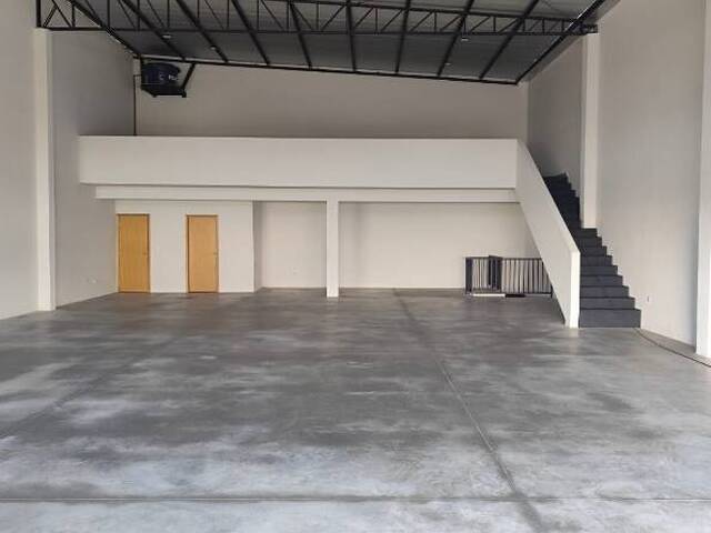 #10511 - Salão Comercial para Locação em Arapongas - PR - 2