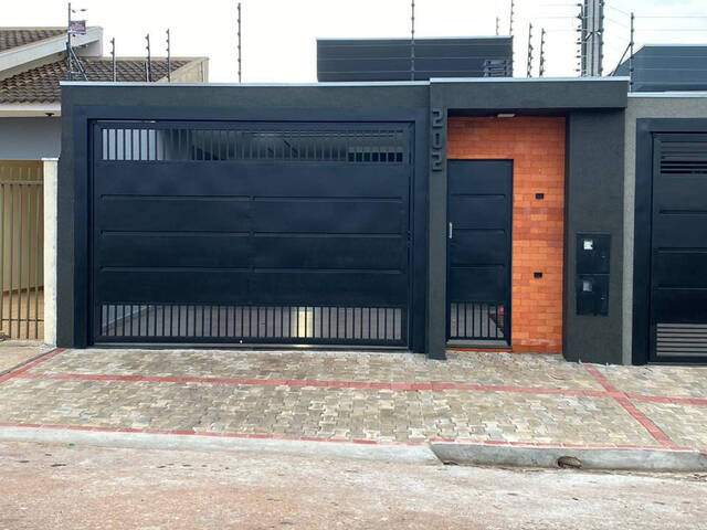 #10528 - Casa para Venda em Arapongas - PR