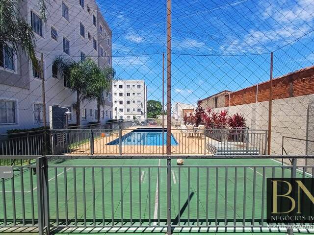 #10529 - Apartamento para Venda em Arapongas - PR