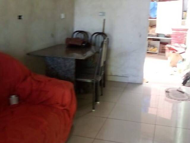 #10537 - Casa para Venda em Arapongas - PR - 2