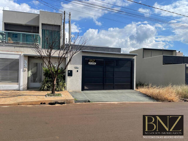 #10548 - Casa para Venda em Arapongas - PR - 1