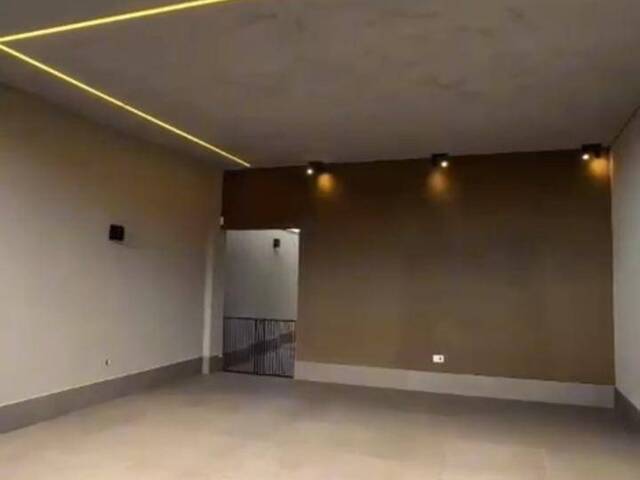 #10554 - Casa para Venda em Arapongas - PR - 1