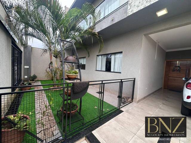 #10555 - Casa para Venda em Arapongas - PR - 2