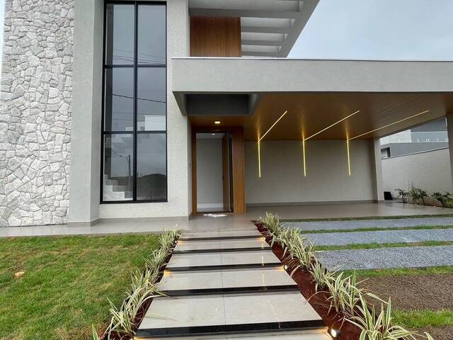 #10561 - Casa para Venda em Arapongas - PR