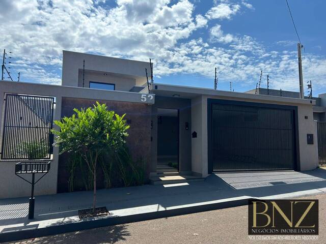 #10569 - Casa para Venda em Arapongas - PR - 1