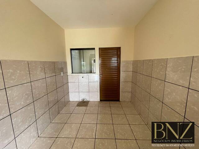 #10099 - Casa para Locação em Arapongas - PR