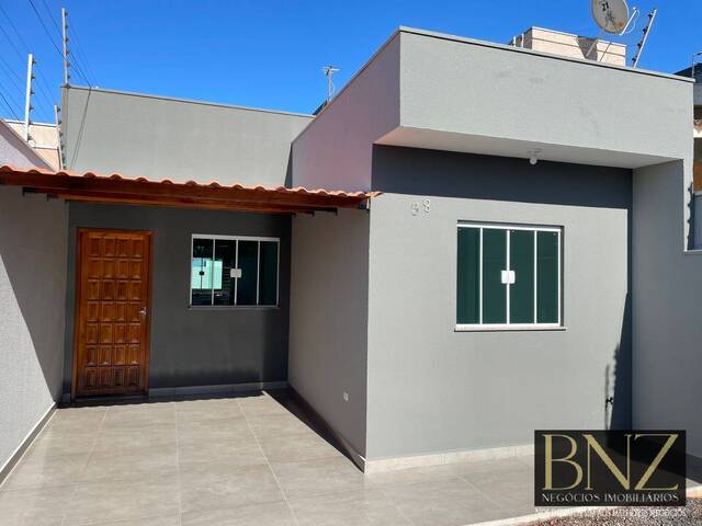 #10572 - Casa para Venda em Arapongas - PR - 2