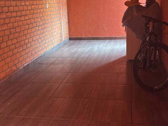 Sobrado para Venda em Arapongas - 5