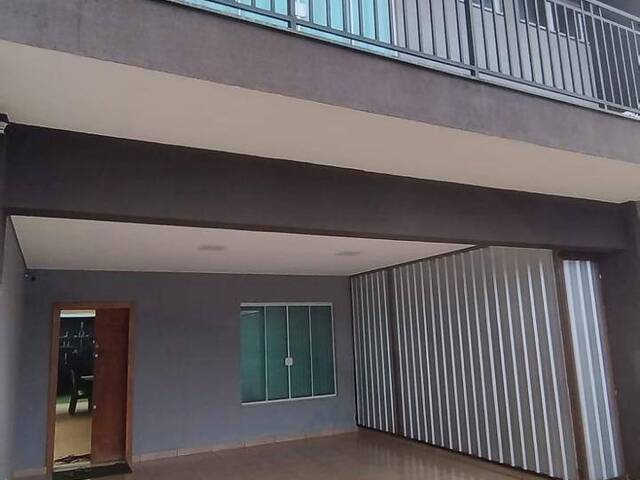 #10584 - Sobrado para Venda em Arapongas - PR - 2