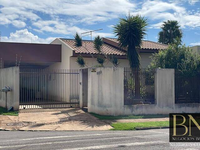 #10588 - Casa para Locação em Arapongas - PR