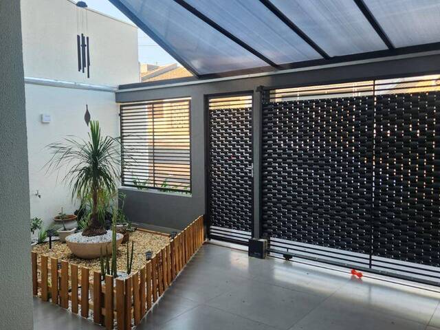 #10593 - Casa para Venda em Arapongas - PR - 3