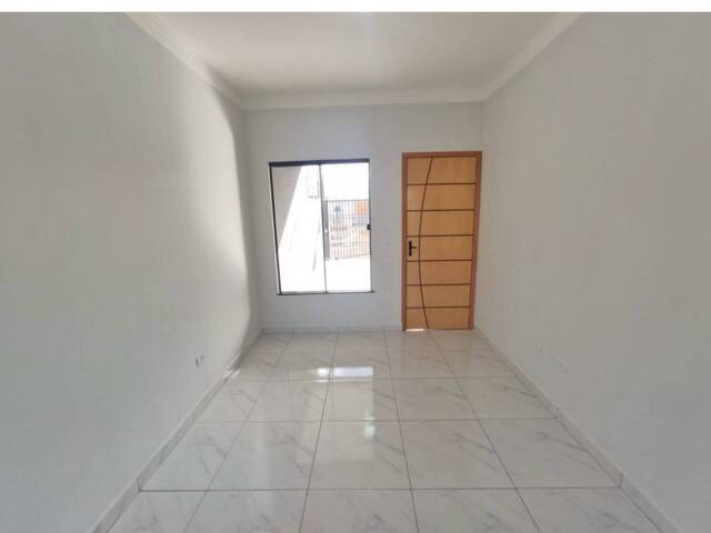 #10606 - Casa para Venda em Arapongas - PR - 3