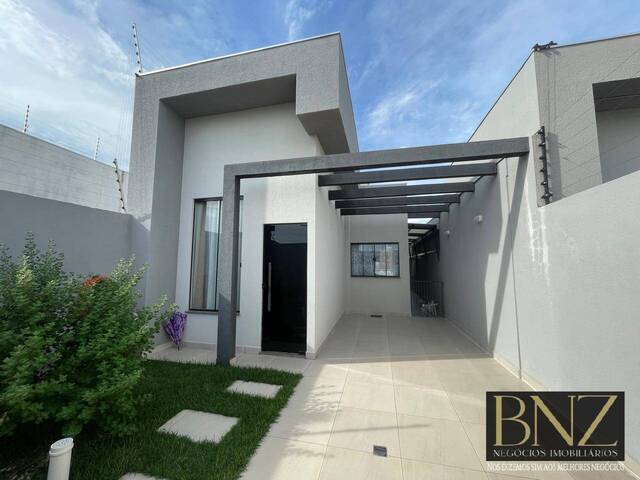 #10619 - Casa para Venda em Arapongas - PR - 2