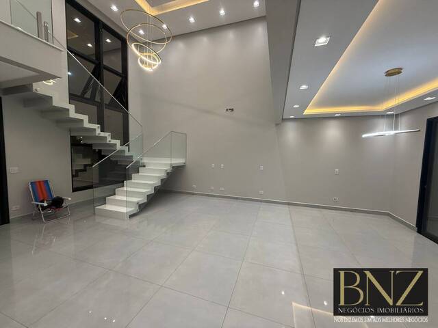 #10621 - Sobrado para Venda em Arapongas - PR - 3