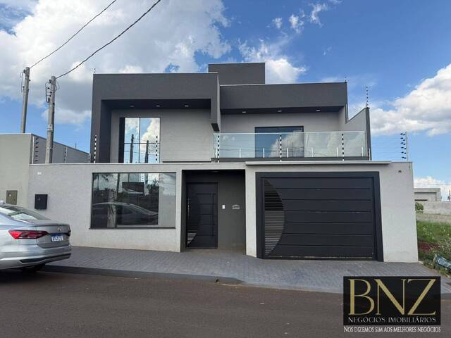 #10621 - Sobrado para Venda em Arapongas - PR - 1