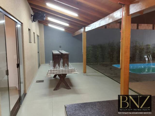 #10628 - Casa para Venda em Arapongas - PR - 3