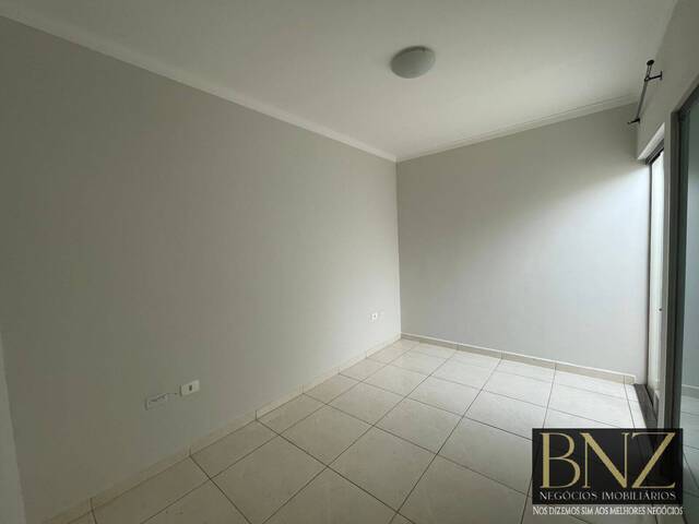 Apartamento para Locação em Arapongas - 3