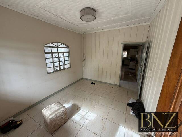 #10649 - Casa para Locação em Arapongas - PR - 2