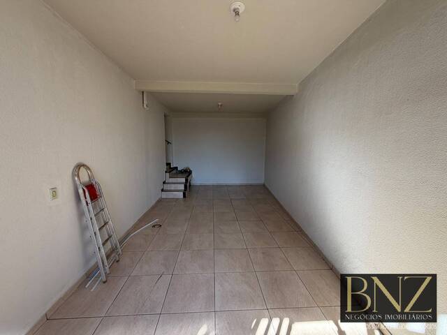 #10312 - Casa para Locação em Arapongas - PR - 2
