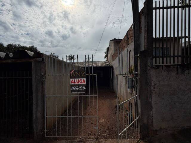 #10704 - Casa para Venda em Arapongas - PR - 1