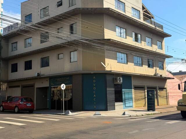 #8127 - Apartamento para Locação em Arapongas - PR