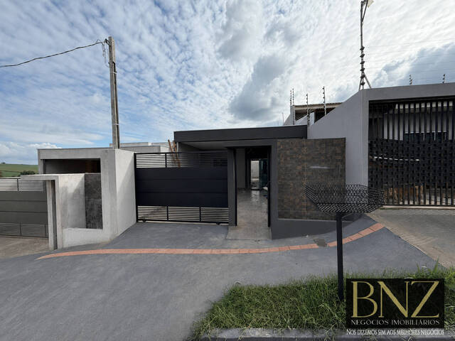 #10708 - Casa para Venda em Arapongas - PR - 1