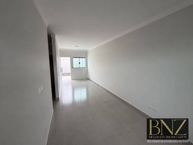 #10708 - Casa para Venda em Arapongas - PR - 3