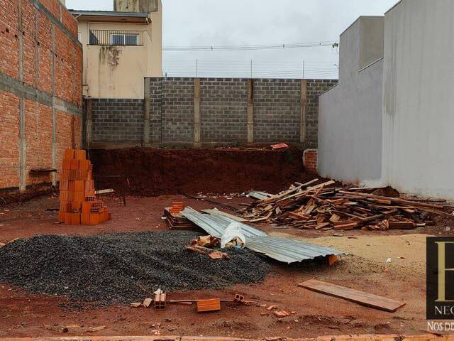 #10717 - Terreno para Venda em Arapongas - PR - 1