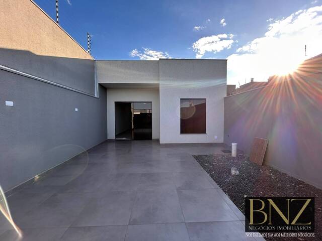 #10735 - Casa para Venda em Arapongas - PR - 2