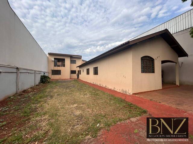 #10750 - Casa para Venda em Arapongas - PR - 1