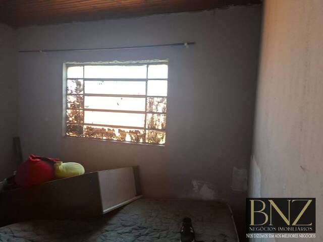 #10757 - Casa para Venda em Arapongas - PR - 3