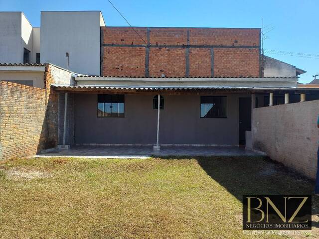 #8002 - Casa para Locação em Arapongas - PR