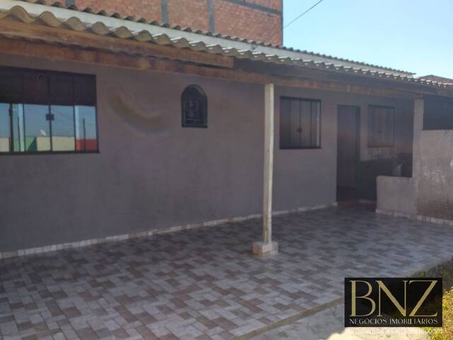 #8002 - Casa para Locação em Arapongas - PR